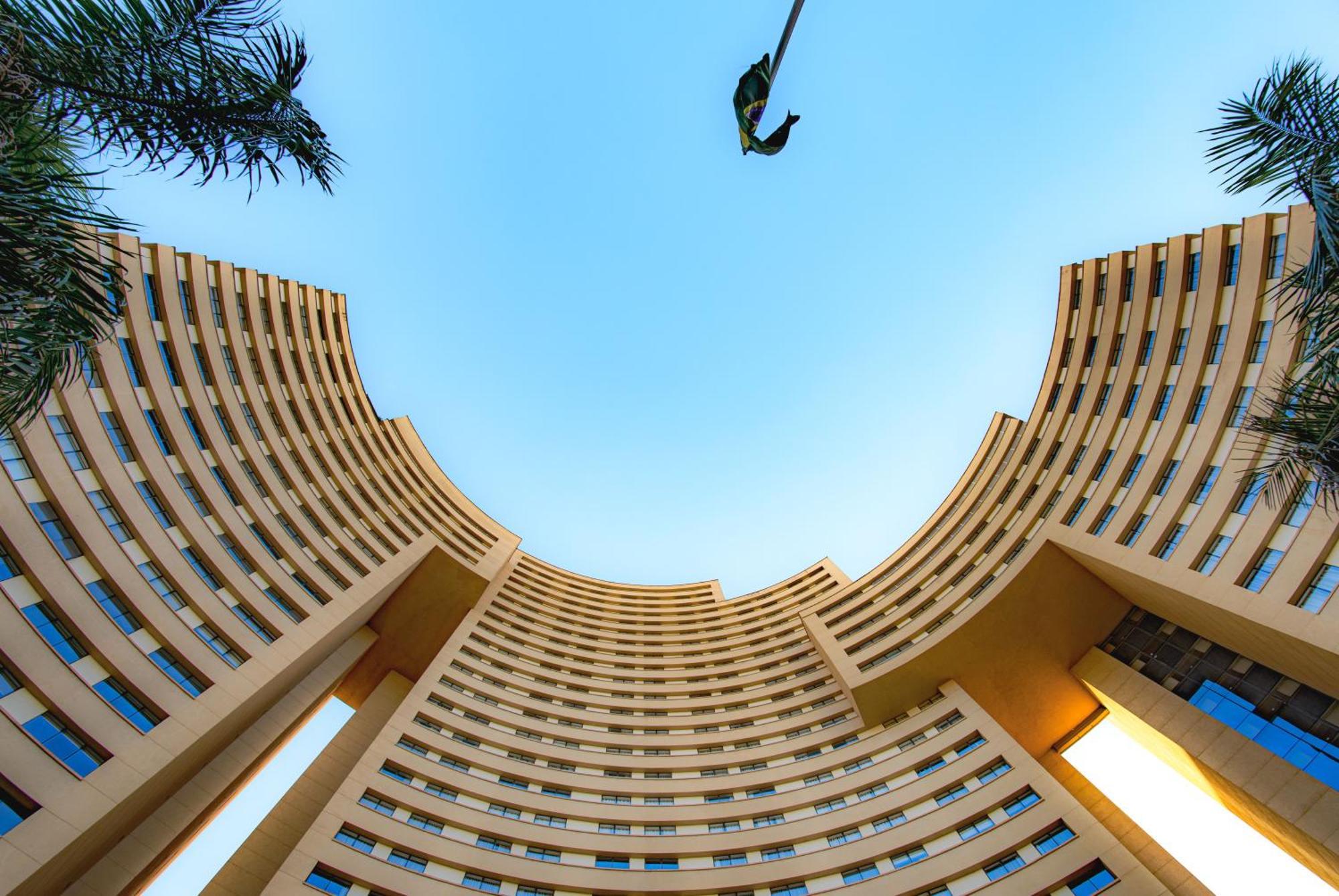 Radisson Alphaville Barueri Exterior foto The hotel's exterior